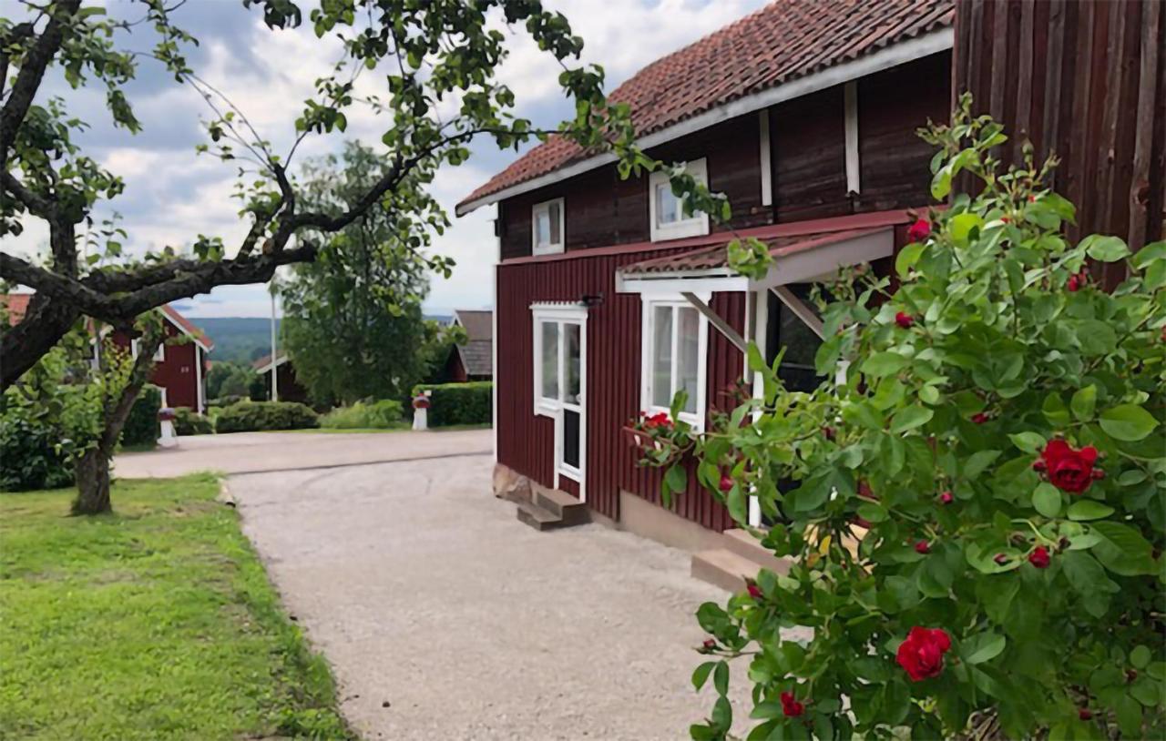 Cozy Home In Raettvik With Kitchen Eksteriør bilde